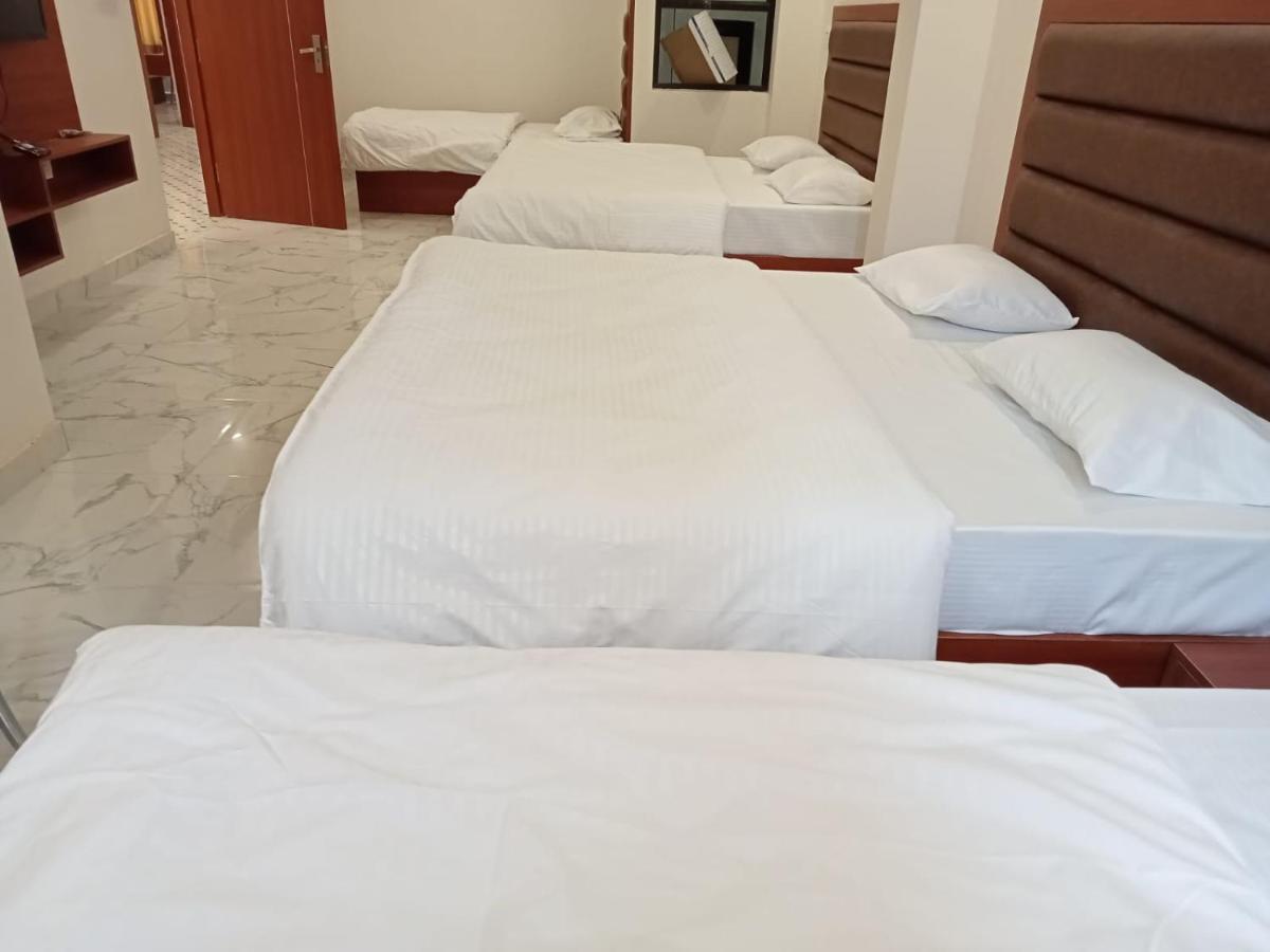 Hotel Kaushik Palace Haridwār Zewnętrze zdjęcie