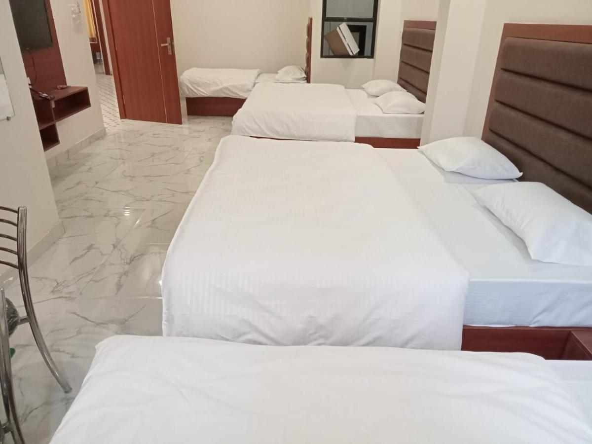 Hotel Kaushik Palace Haridwār Zewnętrze zdjęcie